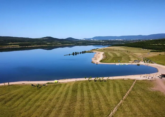 Lisci Jezero Camping